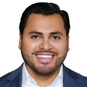 image of agent Thomas Valdez